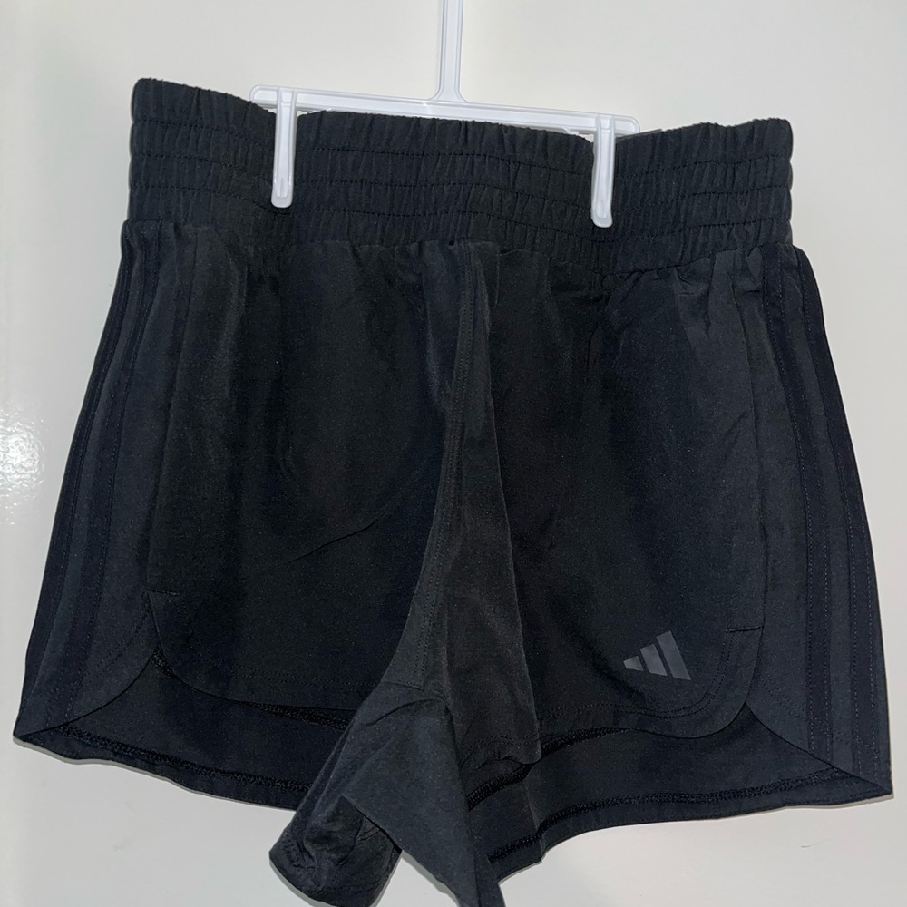 PACER TRAINING 3-STRIPES WOVEN HIGH-RISE SHORTS